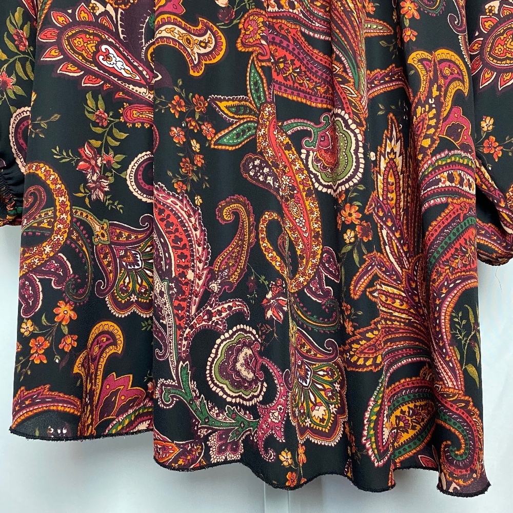 Cha Cha Vente Plus Size Womenʻs Black | Red Floral Paisley Print Blouse 3X - Picture 3 of 8